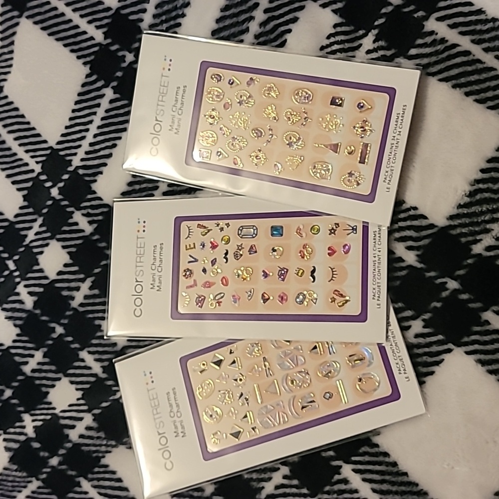 Color street mani charms